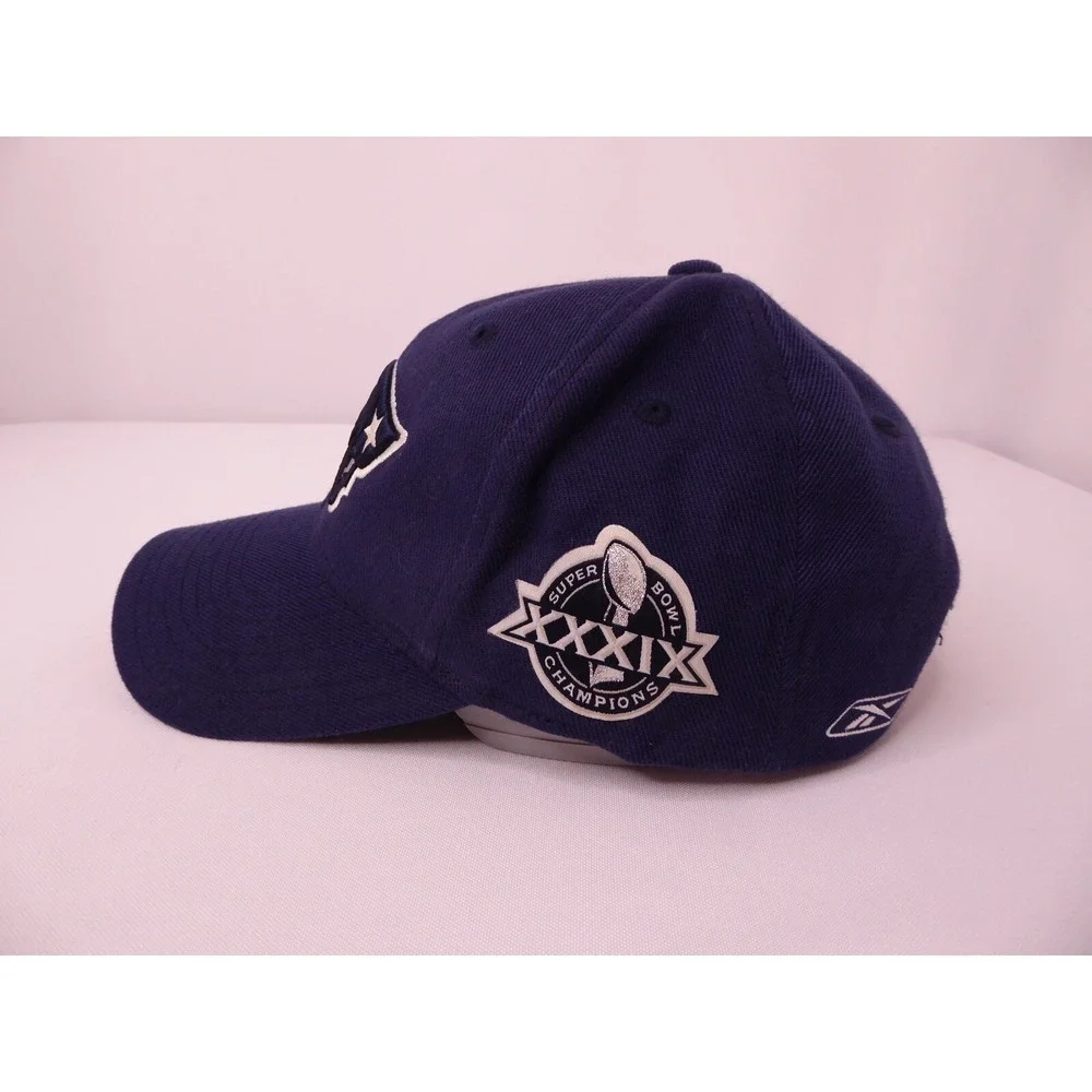 Reebok NFL New England Patriots Superbowl Champions XXXIX Hat Cap